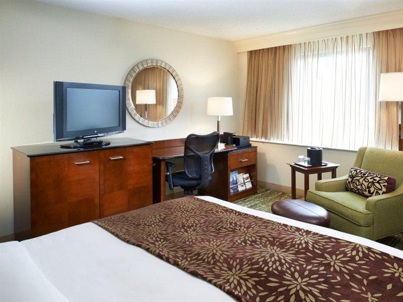 Hotel Detroit Marriott Livonia Esterno foto