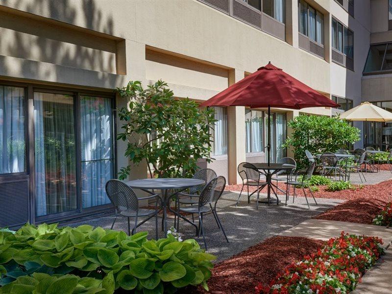 Hotel Detroit Marriott Livonia Esterno foto